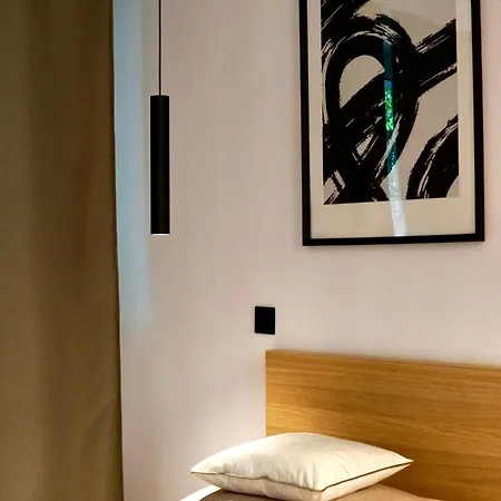 Lägenhet Kalwa Nest Stare Podgorze *